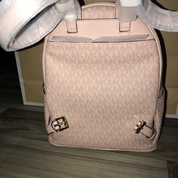 NWT MICHAEL KORS ABBEY MEDIUM BACKPACK IN BALLET - Picture 3 of 4